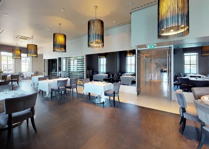 A\'Jia Hotel
